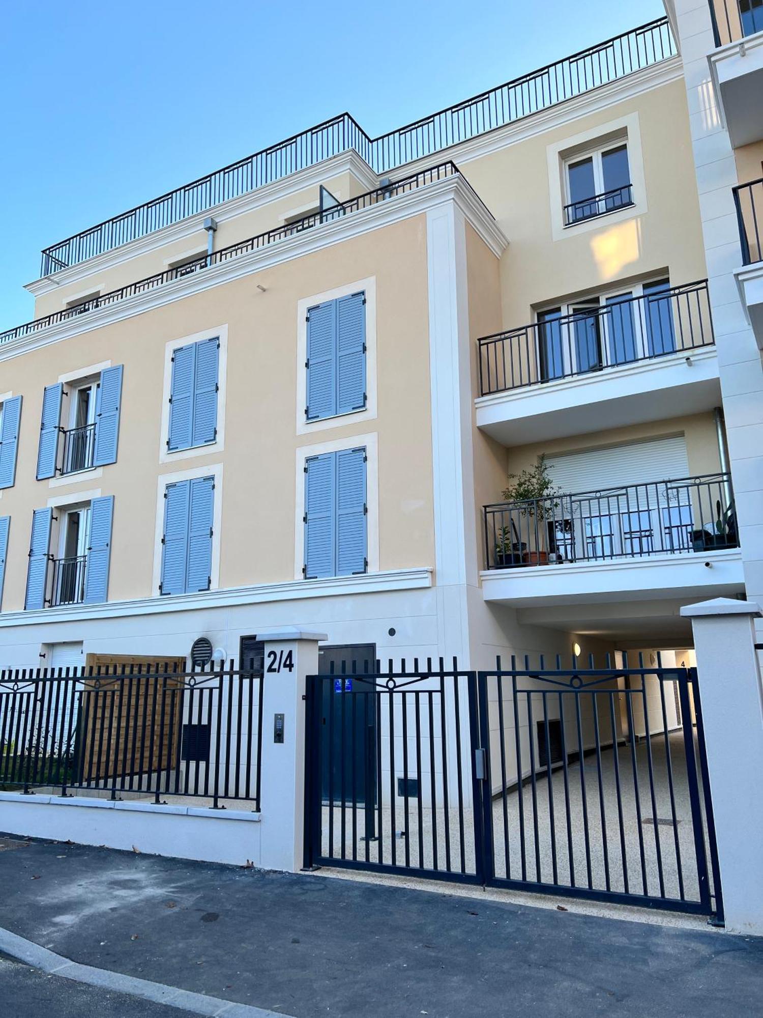 Elegant Appartement Minimaliste Entre Paris Et Disney Noisy-le-Grand Buitenkant foto
